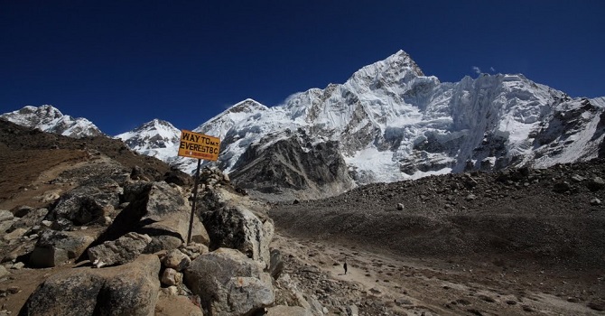 View from the high point of Kala Patar with Everest dominating the panorama