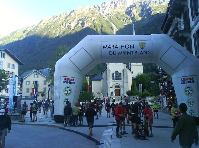 Runners gathering before the start of the Marathon du Mont Blanc
