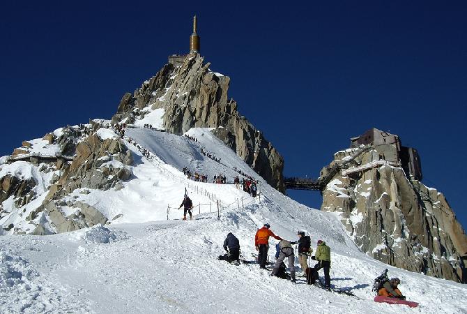 Descending the Midi Arête onto the top of the Vallée Blanche