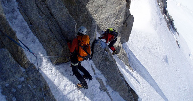 Topping out of the ice on Tour Ronde